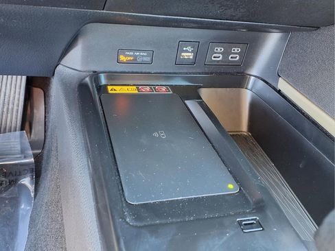 Used 2026 Toyota Camry LE image 18