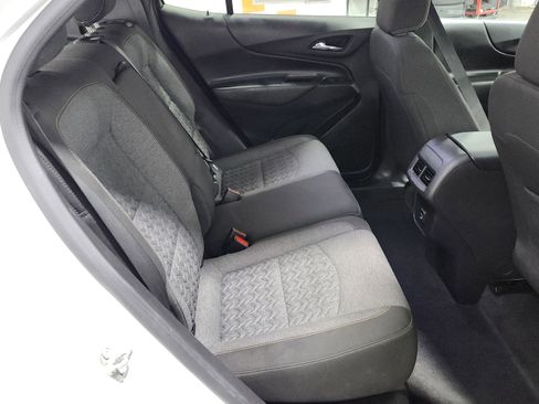 Used 2024 Chevrolet Equinox LT AWD/4WD image 20