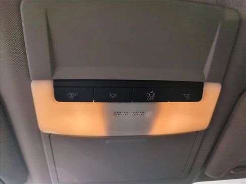 Used 2020 Nissan Altima 2.5 SR FWD image 19