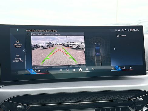 New 2025 BMW 230i Coupe w/ Premium Package image 22