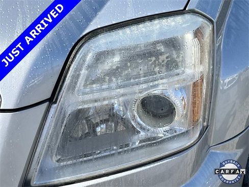 Used 2016 GMC Terrain SLT image 9