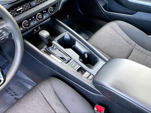 Used 2024 Honda Accord EX image 15