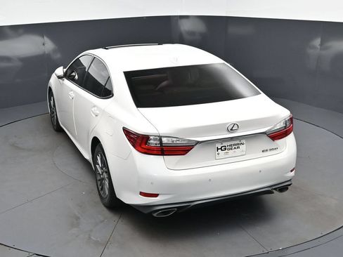 Used 2018 Lexus ES 350 w/ Premier Package FWD image 33