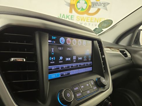 Used 2019 GMC Acadia SLE image 19