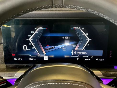 Used 2023 BMW i7 xDrive60 w/ Executive Package 2 image 24