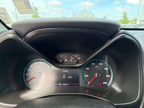 Used 2022 GMC Canyon AT4 w/ Driver Alert Package AWD/4WD image 27