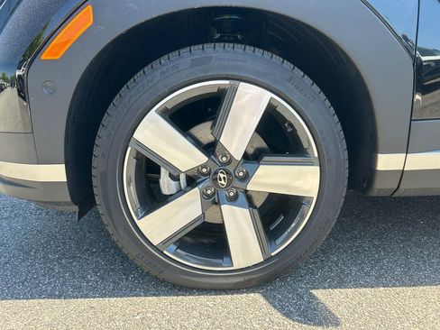 New 2025 Hyundai Santa Fe Limited FWD image 11