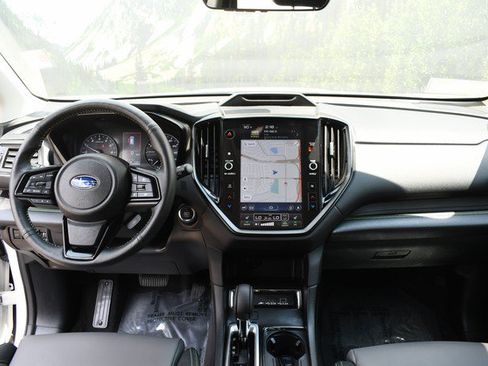 Used 2024 Subaru Ascent Onyx Edition Limited w/ Popular Package Onyx AWD/4WD image 18