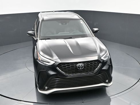 Used 2021 Toyota Highlander XSE image 35