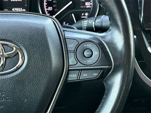 Used 2024 Toyota Camry SE w/ Convenience Package image 23