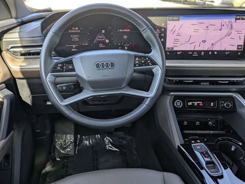 Used 2025 Audi Q5 Premium w/ Convenience Package AWD/4WD image 8