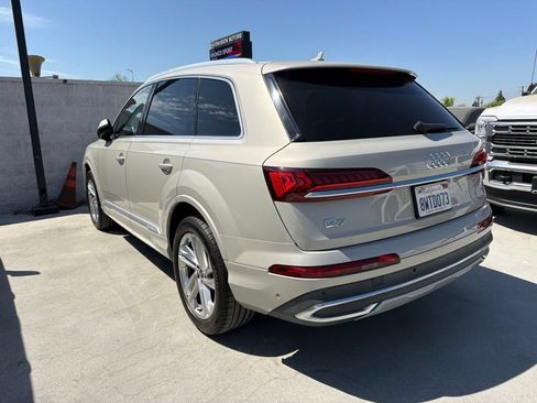 Used 2021 Audi Q7 2.0T Premium Plus w/ Premium Plus Package AWD/4WD image 5