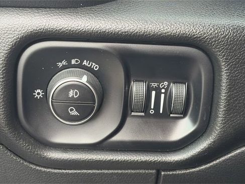 Used 2023 RAM 1500 Laramie AWD/4WD image 59