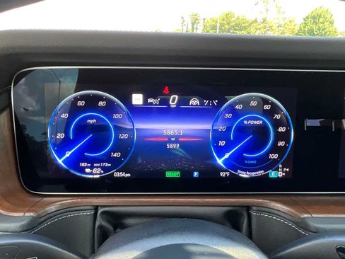 Certified 2025 Mercedes-Benz G 580 w/ EQ Technology image 34