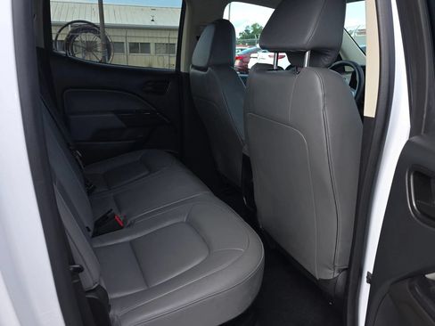 Used 2022 Chevrolet Colorado W/T w/ WT Convenience Package RWD image 12