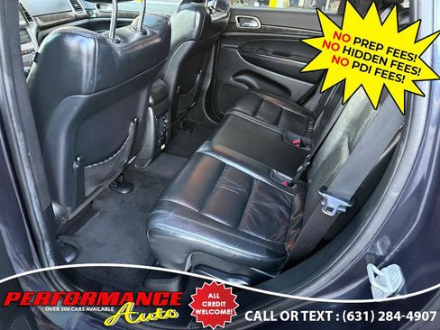 Used 2013 Jeep Grand Cherokee Laredo image 22