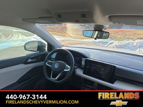 Used 2025 Volkswagen Taos S image 30