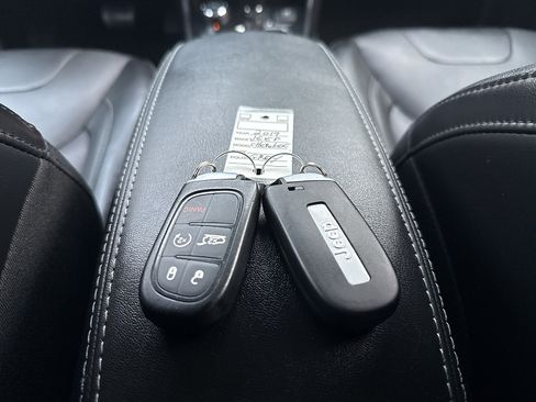 Used 2019 Jeep Cherokee Limited w/ Trailer Tow Group AWD/4WD image 66