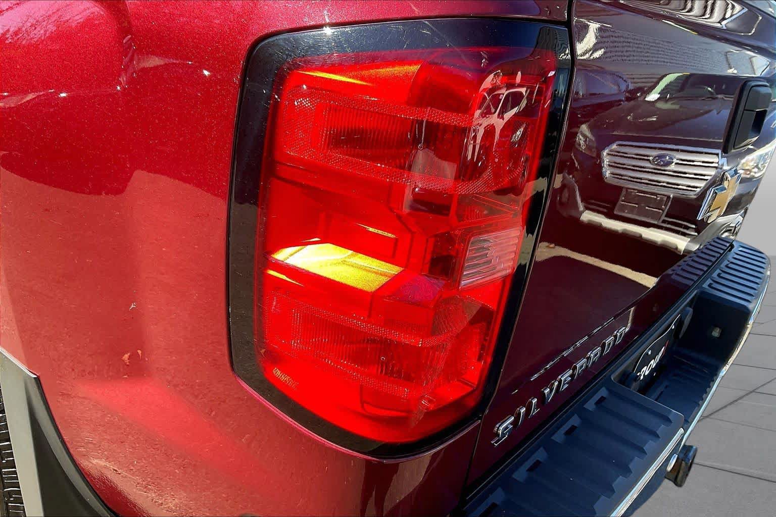 Used 2015 Chevrolet Silverado 1500 LTZ w/ LTZ Plus Package AWD/4WD image 28
