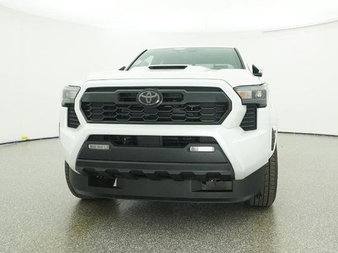 New 2026 Toyota Tacoma TRD Sport image 18