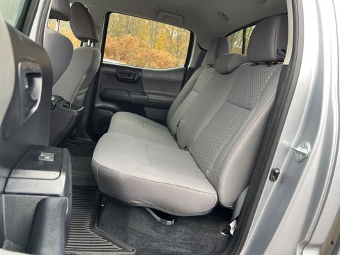 Used 2021 Toyota Tacoma SR image 17