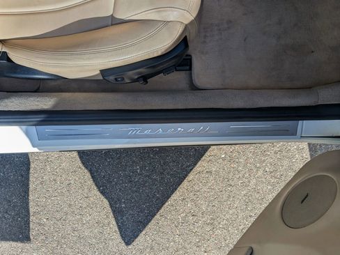 Used 2011 Maserati GranTurismo S image 27