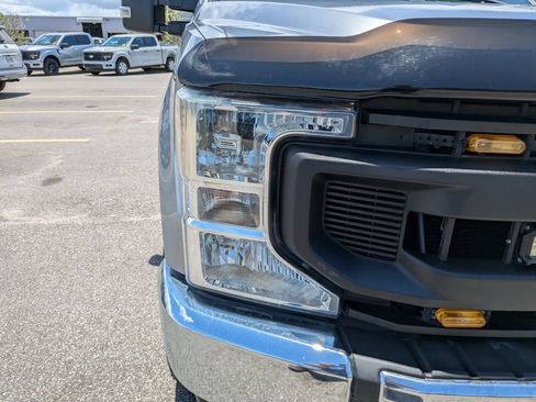 Used 2020 Ford F250 XL w/ Power Equipment Group AWD/4WD image 8