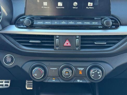 Used 2021 Kia Forte GT image 28