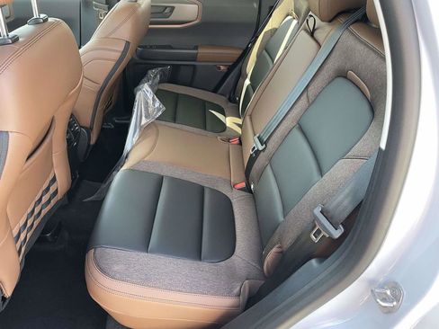 New 2026 Ford Bronco Sport Outer Banks w/ Outer Banks Tech Package+ AWD/4WD image 12