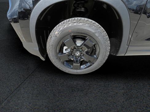 New 2026 Honda Ridgeline Black Edition image 11