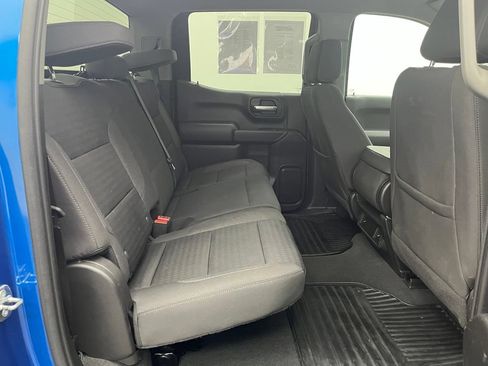 Used 2022 Chevrolet Silverado 1500 Custom AWD/4WD image 35
