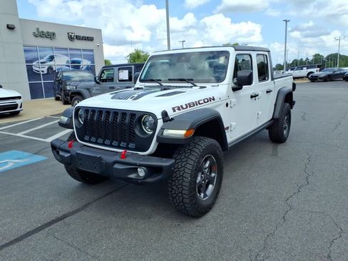 Used 2023 Jeep Gladiator Rubicon w/ LED Lighting Group AWD/4WD image 2