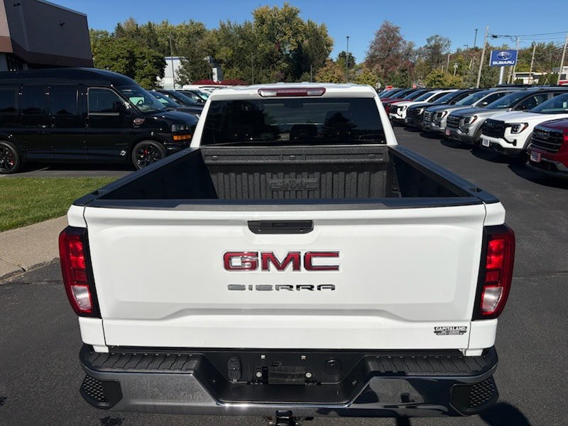 Used 2022 GMC Sierra 1500 Pro w/ Sierra Value Package AWD/4WD image 5