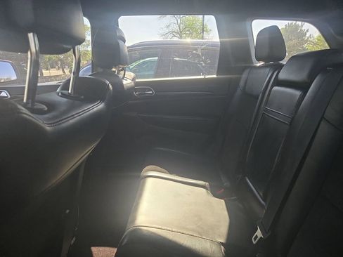 Used 2018 Jeep Grand Cherokee Altitude AWD/4WD image 6