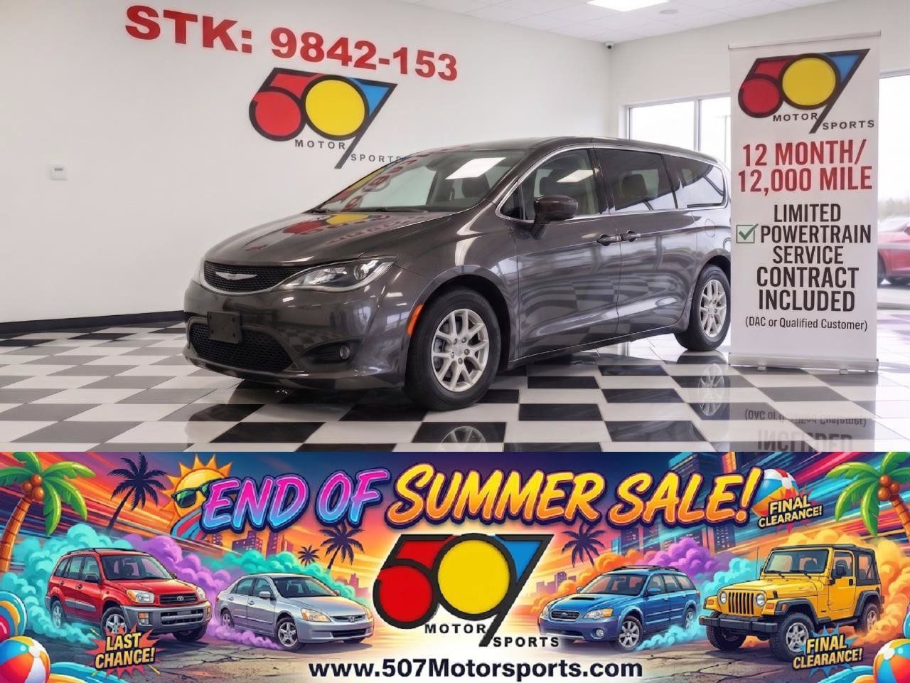 Used 2022 Chrysler Voyager LX FWD image 1