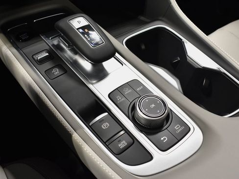 New 2026 INFINITI QX60 Luxe w/ Family Package image 27