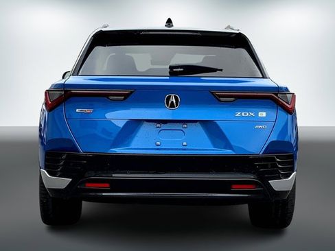 Used 2024 Acura ZDX Type S image 6