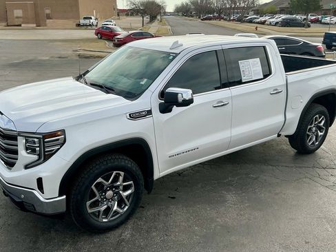 Used 2025 GMC Sierra 1500 SLT w/ SLT Premium Plus Package image 4