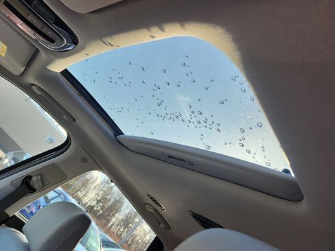 Used 2022 Hyundai Palisade SEL w/ Premium Package image 22