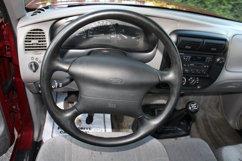 Used 1997 Ford Ranger XL RWD image 16