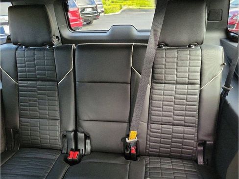 Certified 2024 Cadillac Escalade ESV Sport Platinum w/ LPO, ONYX Package image 17