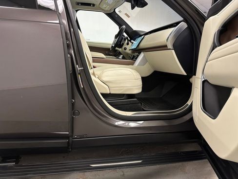 Used 2023 Land Rover Range Rover SE AWD/4WD image 17