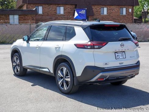 Used 2023 Nissan Rogue SL w/ SL Premium Package image 6