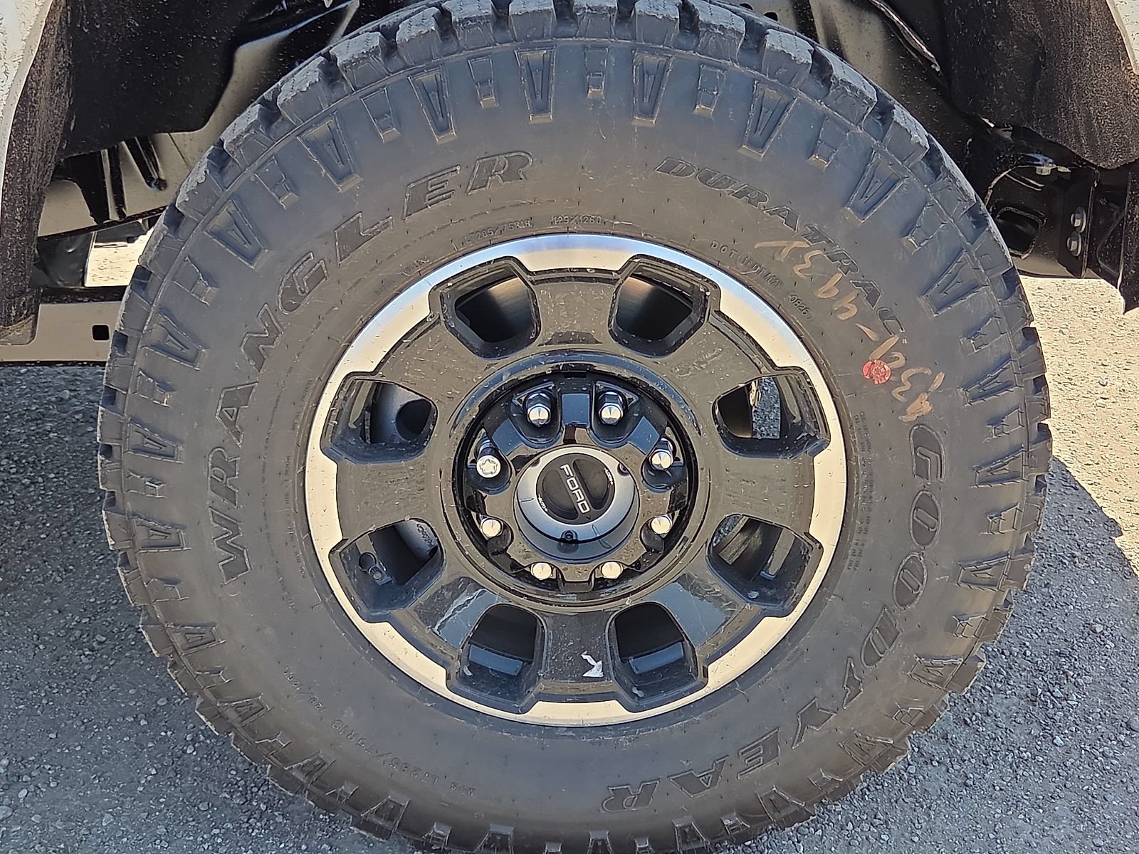 New 2026 Ford F250 Lariat w/ Tremor Off-Road Package AWD/4WD image 7