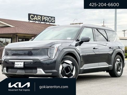 New 2026 Kia EV9 Wind image 1