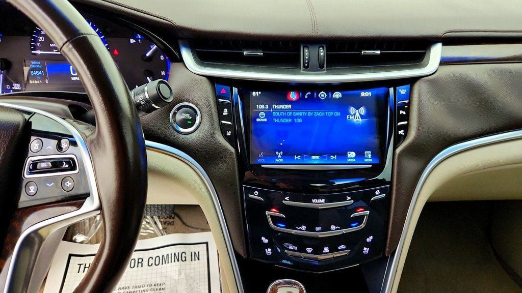 Used 2014 Cadillac XTS Luxury w/ Driver Awareness Package FWD image 17