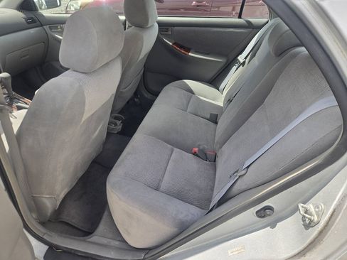 Used 2006 Toyota Corolla LE FWD image 12