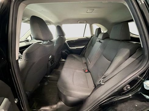 Certified 2023 Toyota RAV4 LE AWD/4WD image 19