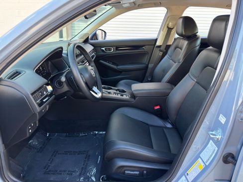 Used 2024 Honda Civic Touring image 16