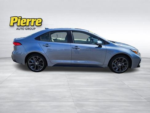 Used 2024 Toyota Corolla SE w/ SE Package image 6